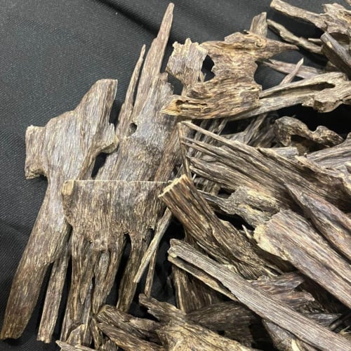 عود هندي نجلاند سوبر مرتفع بالجملة