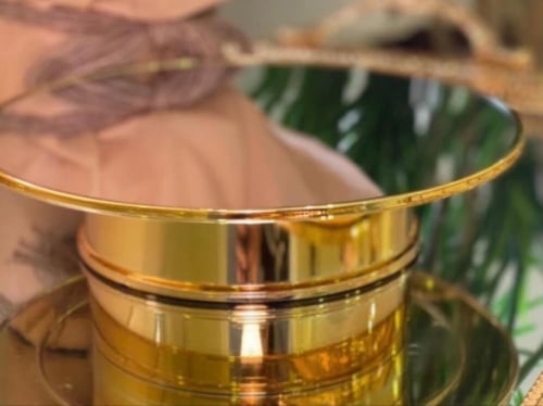 صحن دوار للعرض و التقديم