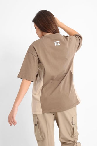 تيشيرت بني فاتح 2024 - نسائي