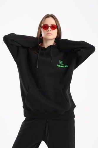 بلوفر أسود - نسائي