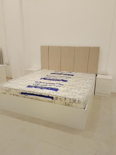 غرفة نوم وطني ٥ قطع