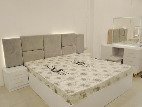 غرفة نوم وطني ٥ قطع