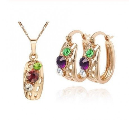 طقم مجوهرات مطلي بالذهب أقراط أذان وتعليقة