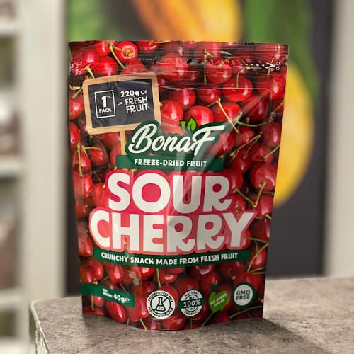 كرز كامل مجففة بالتبريد 40 جرام