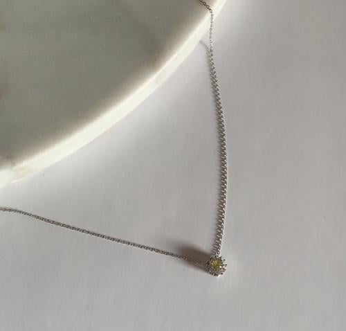 عقد فضة باللون الأصفر عيار925