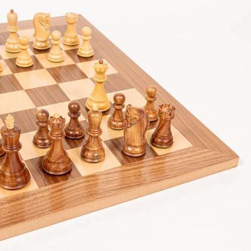 شطرنج خشب فاخر بتصميم الروس