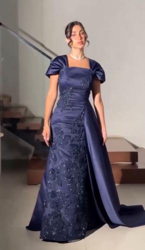 فستان سهره كحلي بذيل طويل