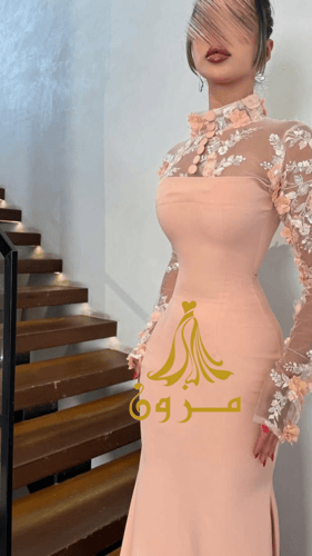 فستان وردة الخوخ