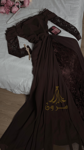 فستان بني اكمام دانتيل