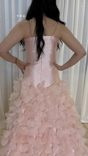 فستان الورد بيبي بينك