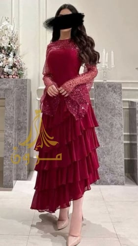 فستان عودي طبقات