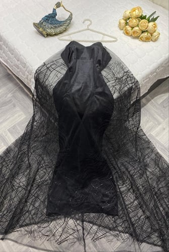 فستان نسائي مخمل