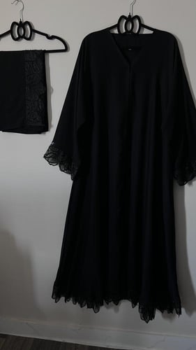 عبايه مضاوي + طرحه