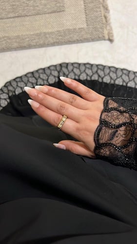 عبايه ليلى+ طرحه