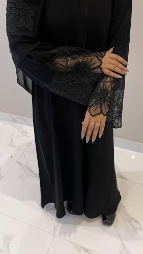 عبايه هيفاء +طرحه