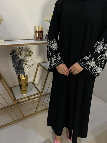 عبايه شيخه k106+طرحه