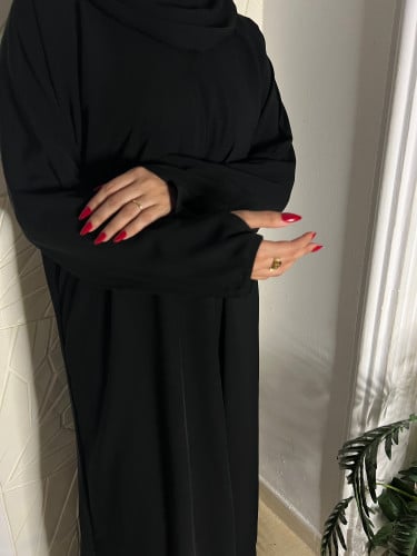 عبايه كلوش قماش ملكي مع فتحة اصبع مع طرحه