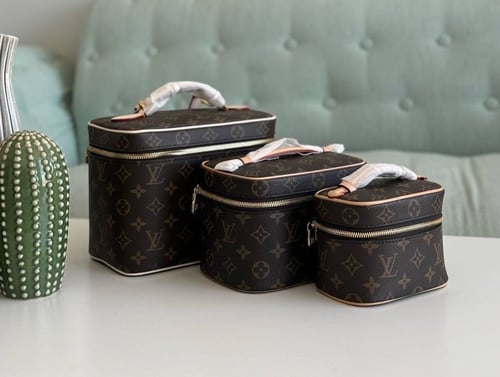 حقيبة مكياج LV | ماستر كواليتي
