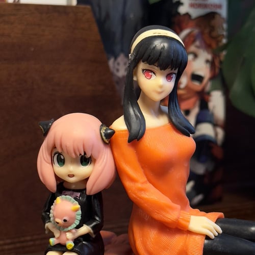 Figure | انيا ويور