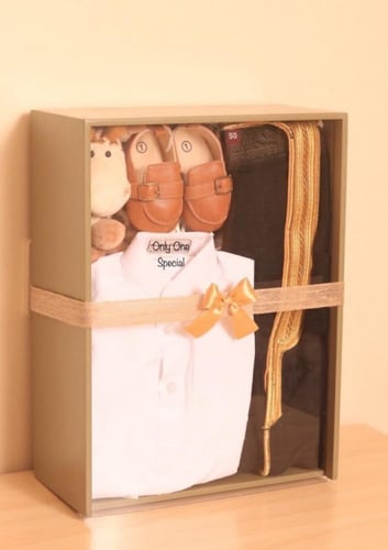 بوكس الاكريلك ( ثوب وبشت )