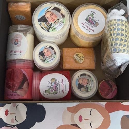 Bridal package: Bridal package for the body. Packa...