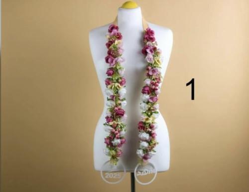 عقد التخرج بالاسم 2025