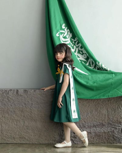 فستان اليوم الوطني_مع شال94