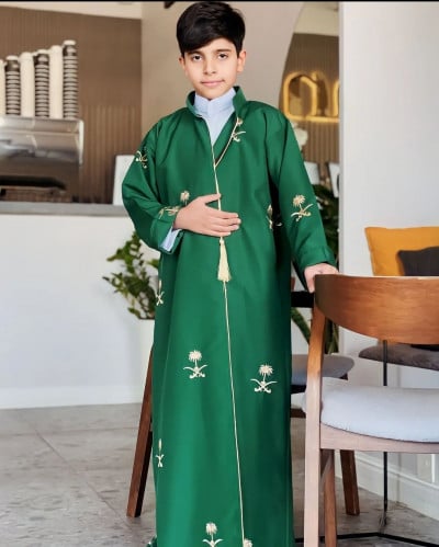 بشت اليوم الوطني