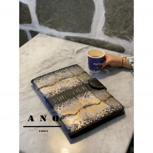 كڤر لاب توب أسود ذهبي