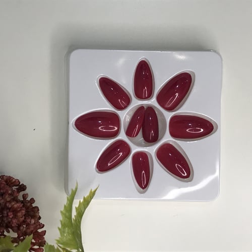 اظافر تركيب بالوان متعدده تستخدم اكثر من مره مع صم...