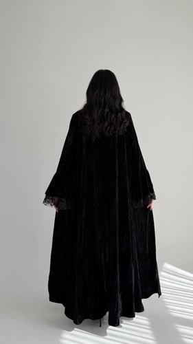 ‏w20