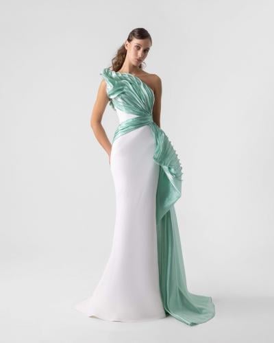 MNM couture G1916