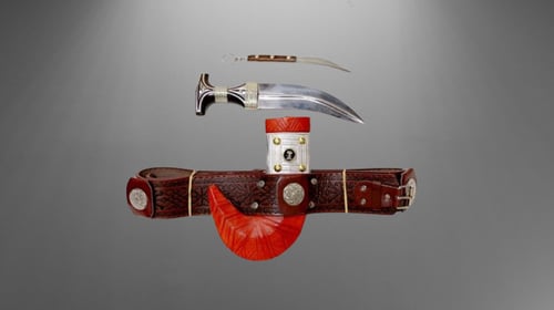 خنجر عماني شعار المملكة مع سكين خوجة - متجر المحتر...