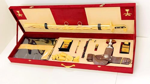 سيوف ملكي ذهبي كامل - متجر المحترفون