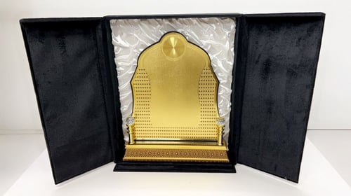 دروع مع بوكس الحجم A3 - متجر المحترفون