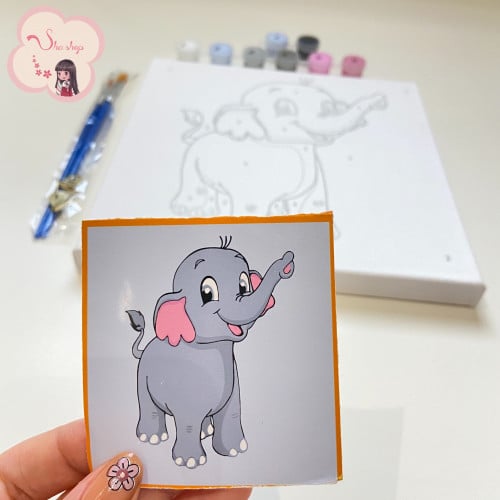 لوحة تلوين بالأرقام بتصميم فيل مٌبتسم