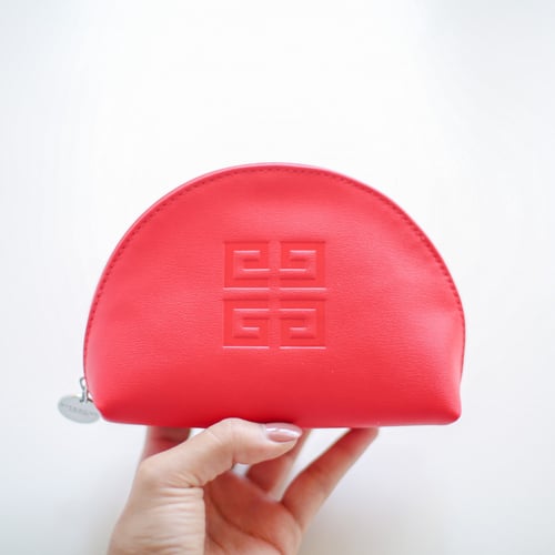 مجموعة ميني جيفنشي شنطة , عطر , روج