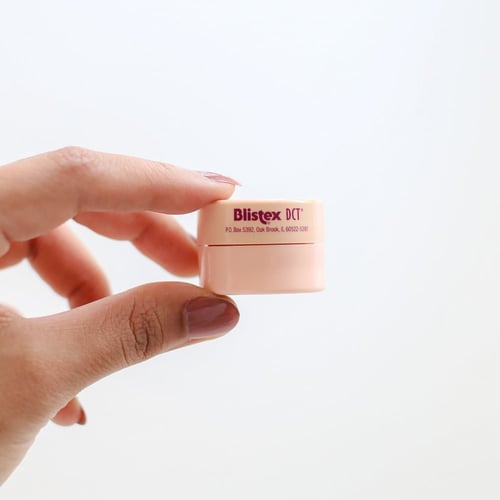 مرطب شفاة بليستكس