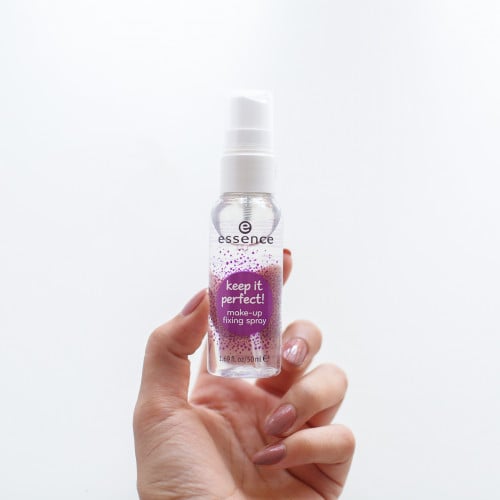 بخاخ ايسنس مثبت مكياج