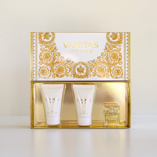 مجموعة فرزاتشي فانيتاس