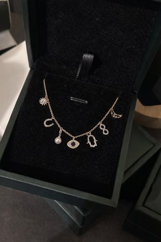 سلسال زاهيه مع بوكس