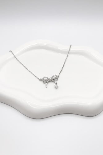 سلسال الفيونكة الأنيق