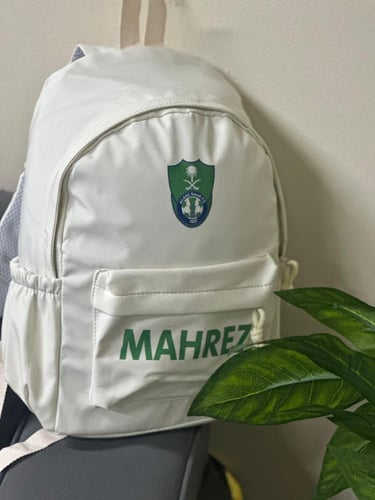 شنطه الاهلي طباعه لون ابيض