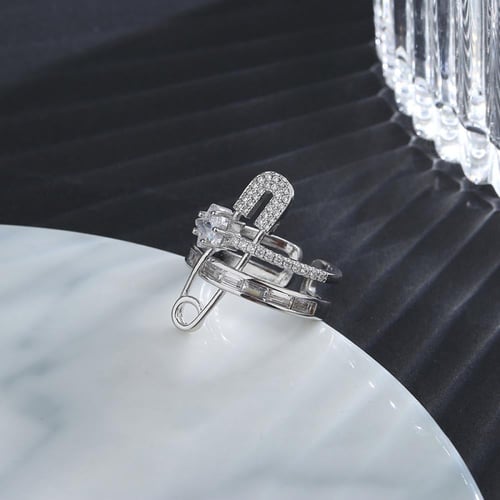 خاتم بتصميم دبوس مرصع زركون