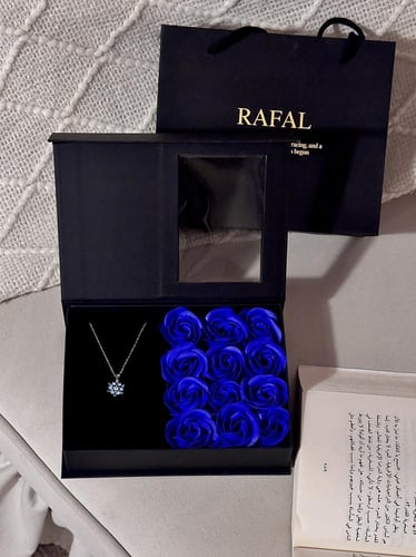 سلسال لامع مع بوكس RAFAL