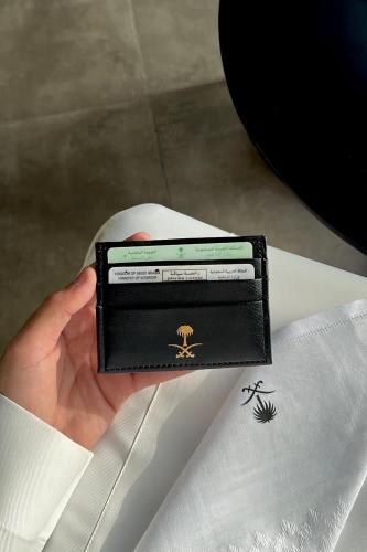 محفظة ملكية - بشعار سيفين ونخلة