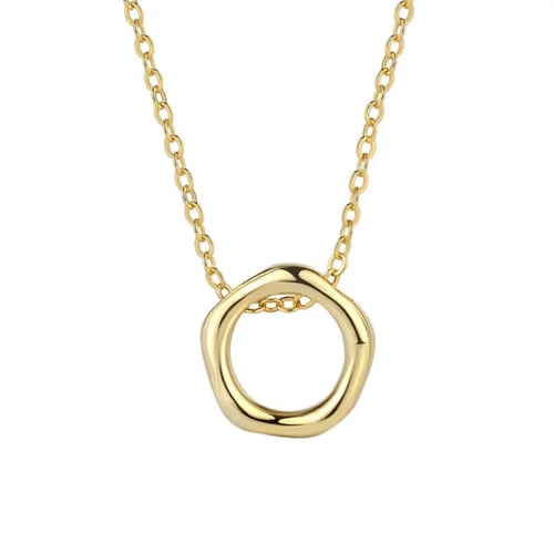 سلسال مستوحى من الانوثه