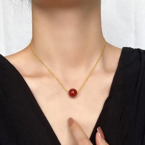 سلسال بيضاوي ناعم