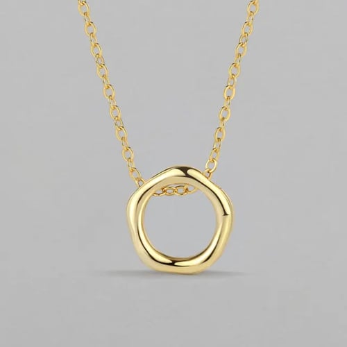 سلسال مستوحى من الانوثه