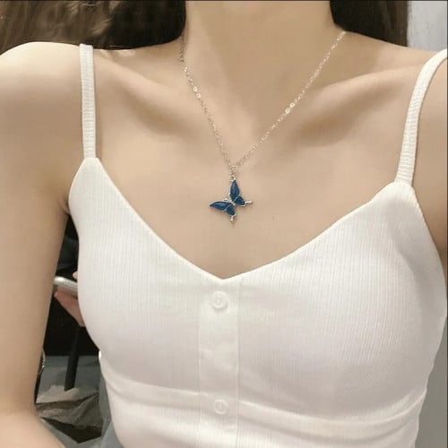 سلسال الفراشه يتغير لونه بدرجه حراره الجسم والمشاع...